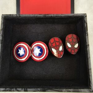 Marvel Comics 2 pairs of cufflinks